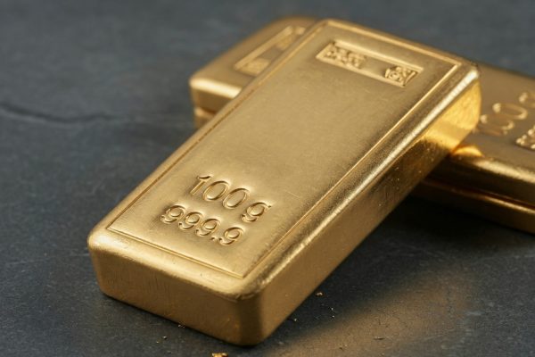 Beitragsbild: Goldbarren 100 g: Kosten, Lagerung und Sparplan